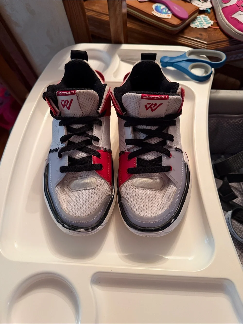 Jordan Kids White, Red and Black Low-Top Sneakers
